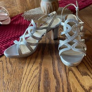 Prom/homecoming/formal shoes